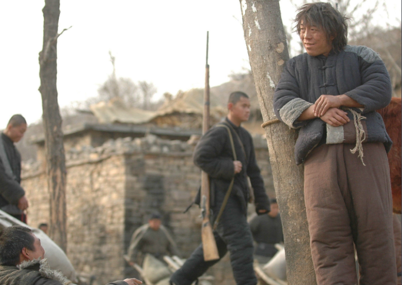 {足球投注}(黄渤电影一出好戏)